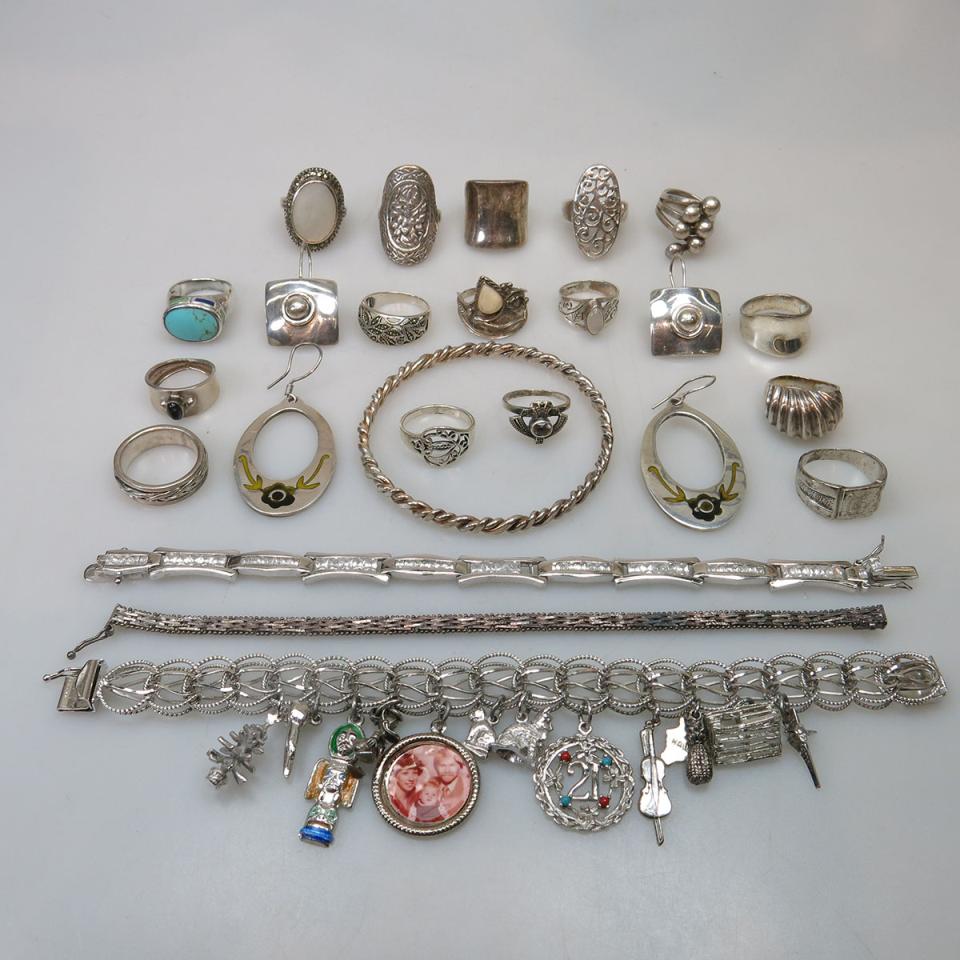 Quantity Of Silver Jewellery