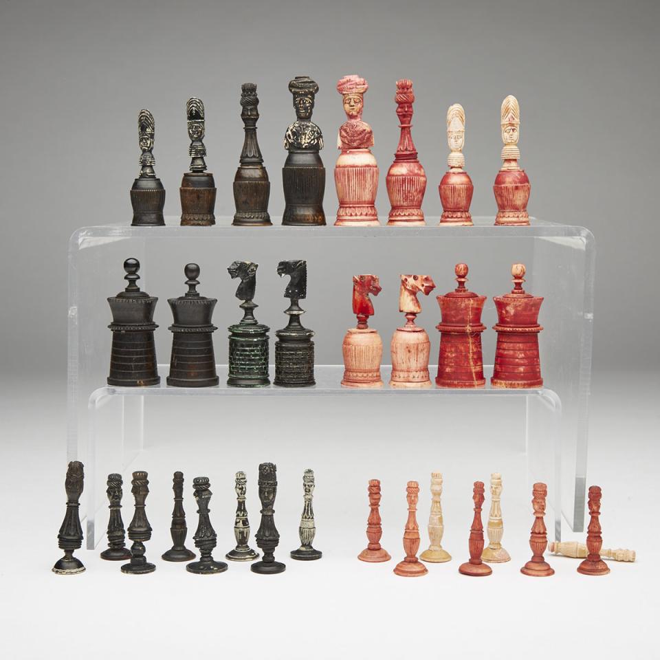 South Slavic Turned and Carved Bust and Head Form Bone Chess Set, 19th century