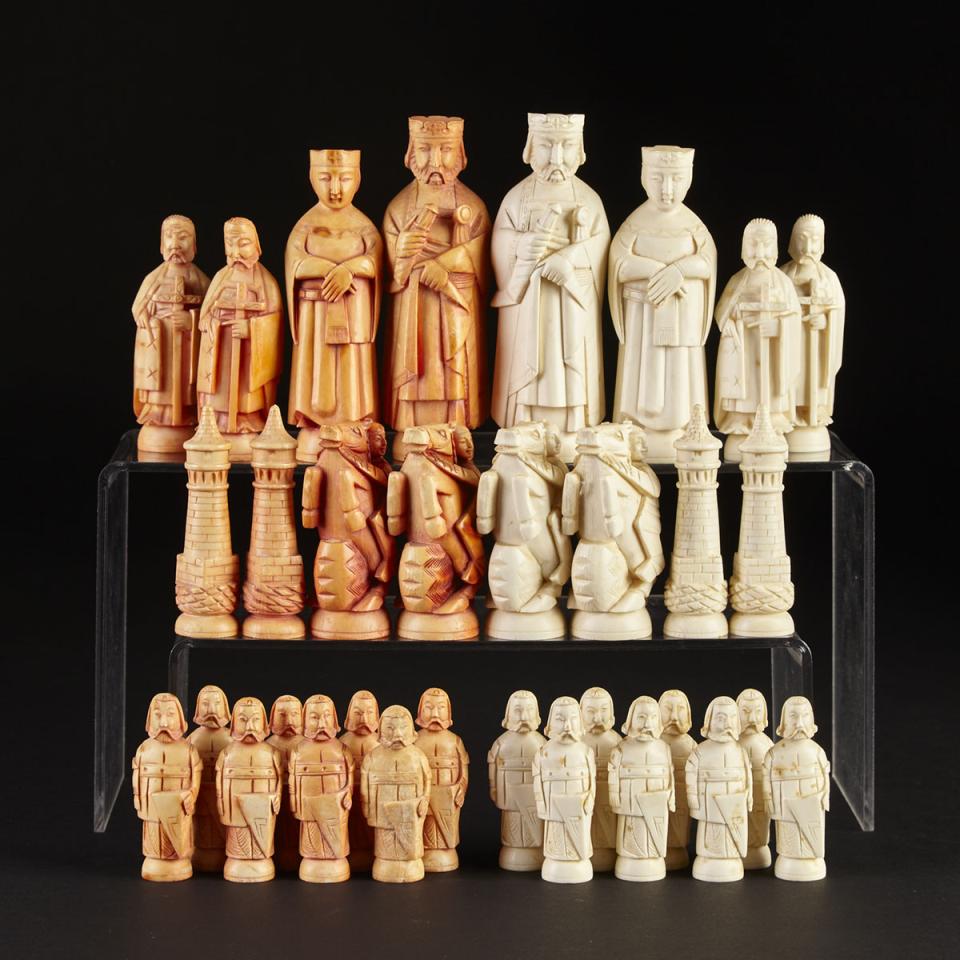 Japanese Art Deco Carved Ivory Medieval Style Figural Chess Set, c.1930