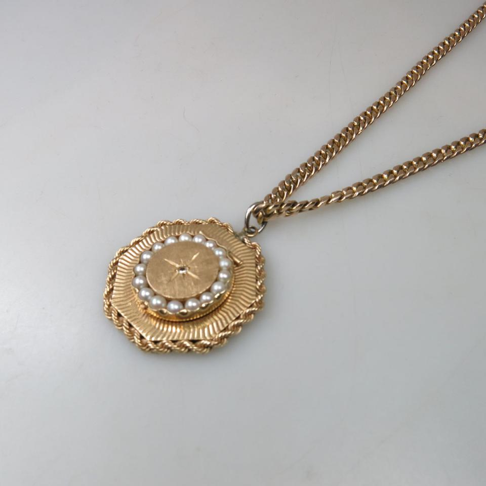 14k Yellow Gold Curb Link Chain And Locket