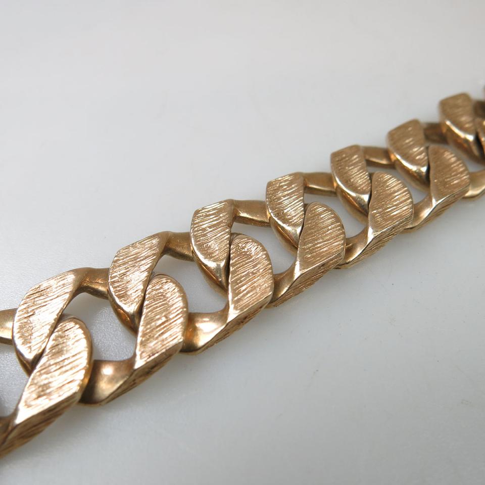 14k Yellow Gold Sculpted Curb Link Bracelet