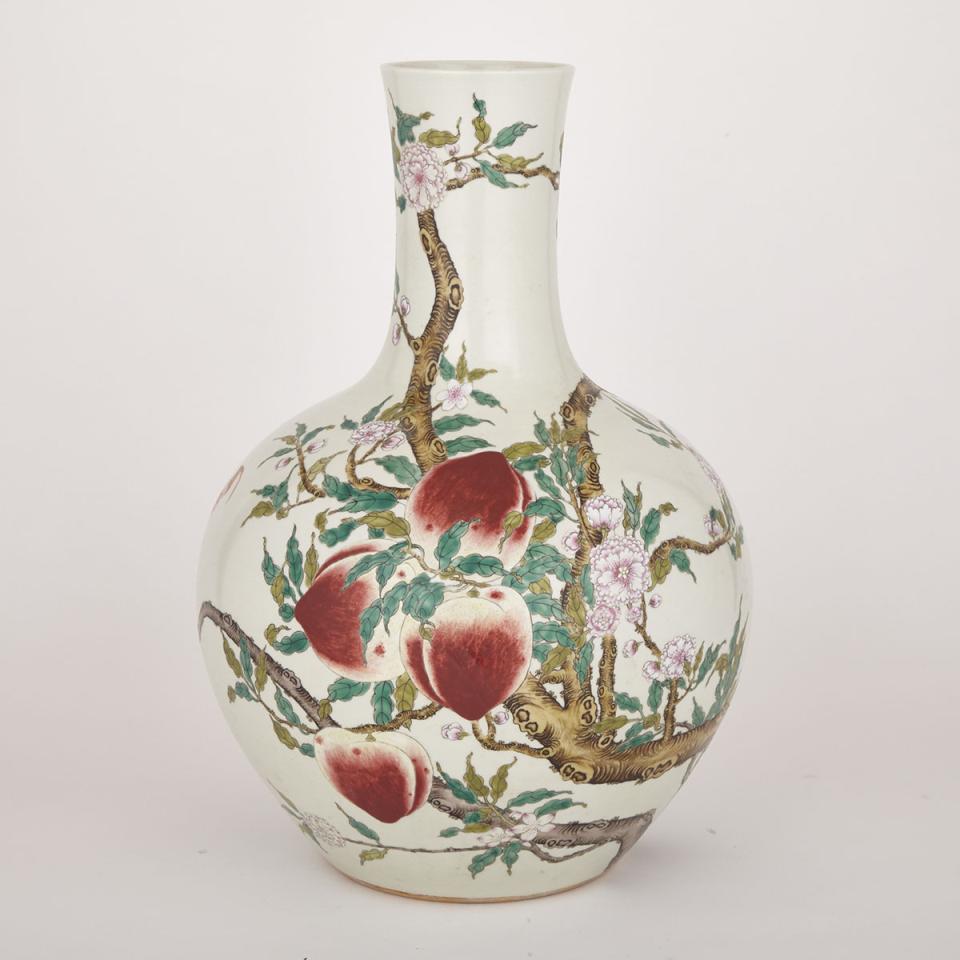 A Magnificent Famille Rose 'Peach' Vase, Tianqiuping, Guangxu Period (1875-1908)