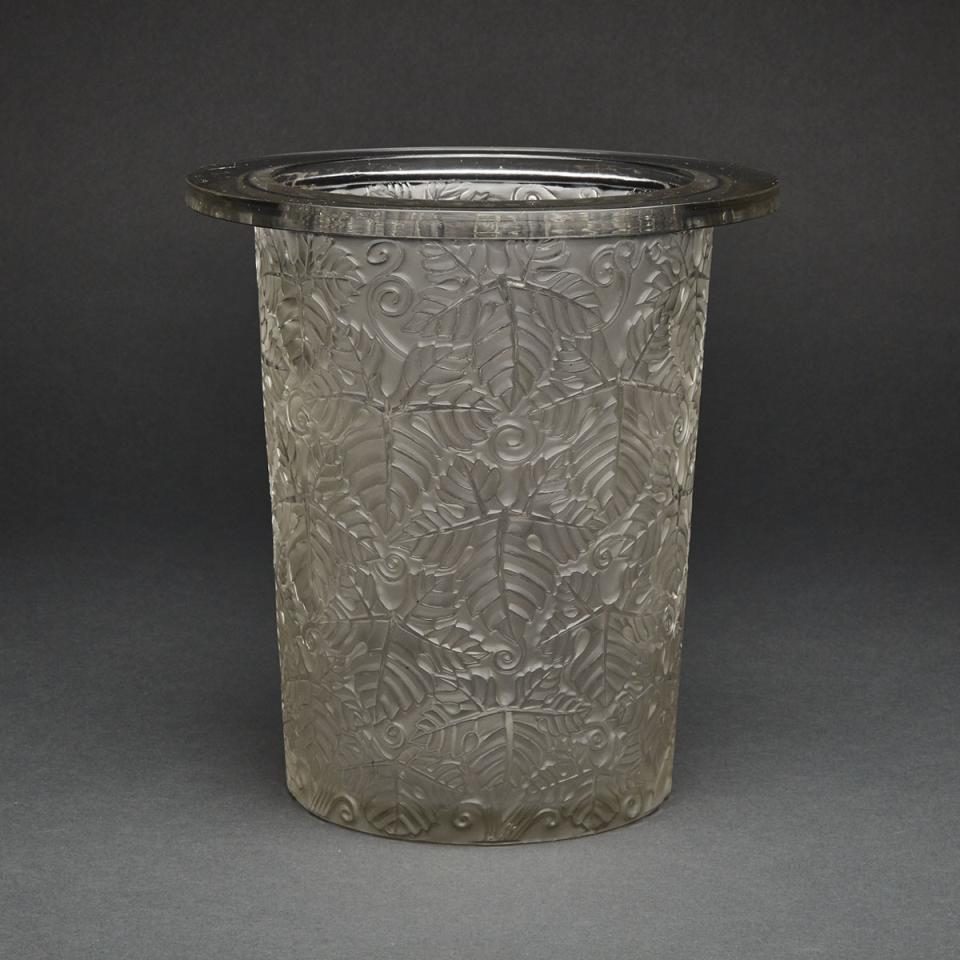 ‘Feuilles de Vigne’, Lalique Moulded and Frosted Glass Ice Bucket, c.1930
