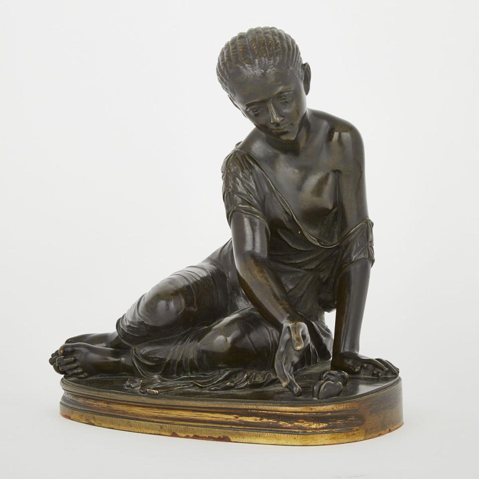 Italian Bronze Figure of a Young Roman Girl Playing Astragaloi, After the Ancient, 19th century