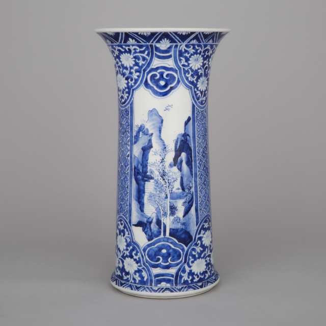 A Kangxi-Style Blue and White Gu Vase, 19th/Early 20th Century