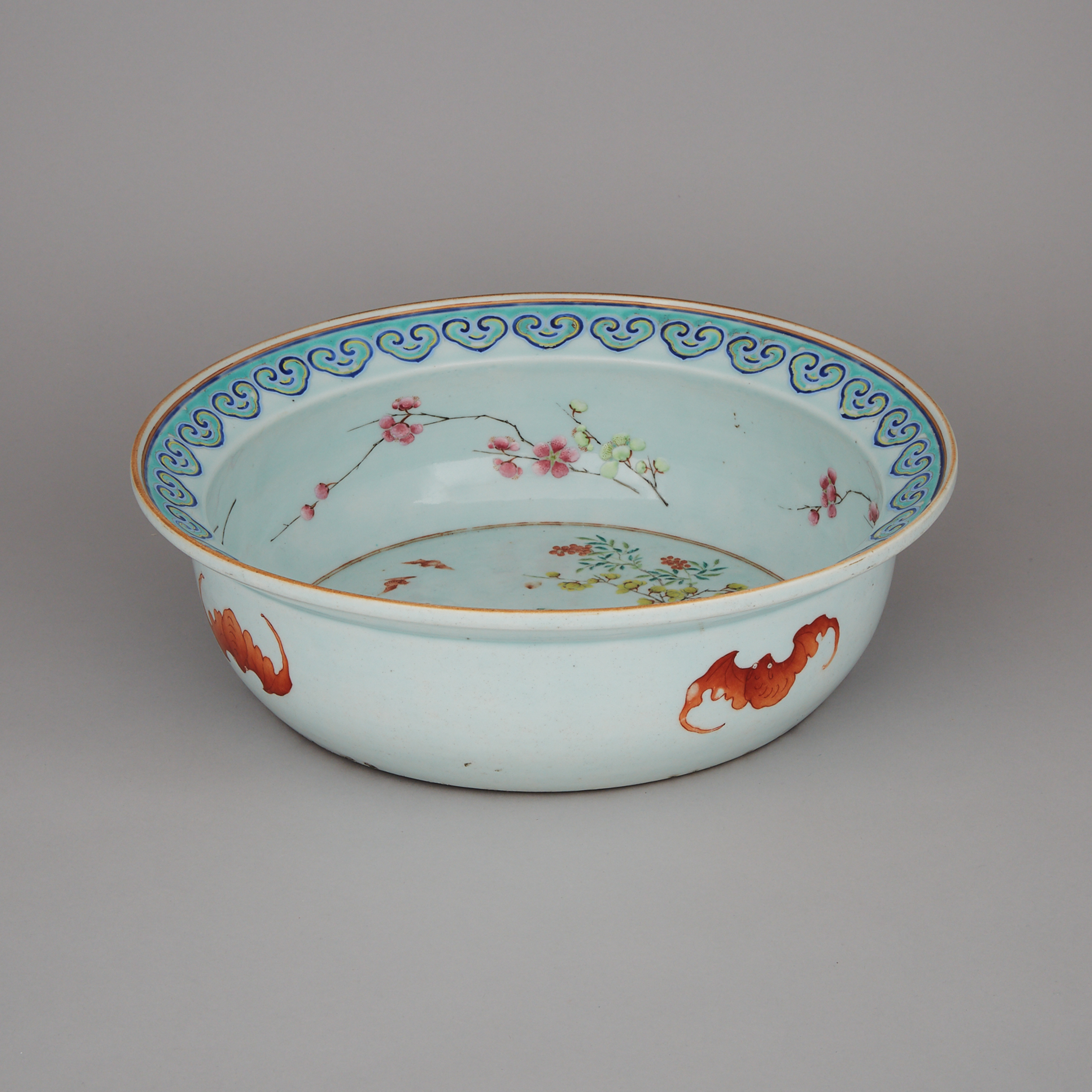 A Large Famille Rose Washbasin, Republican Period