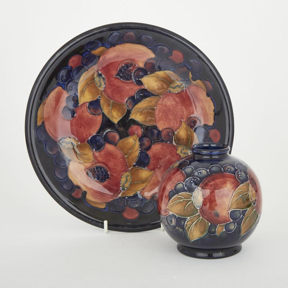 Moorcroft Pomegranate Vase and Plate, c.1925-30
