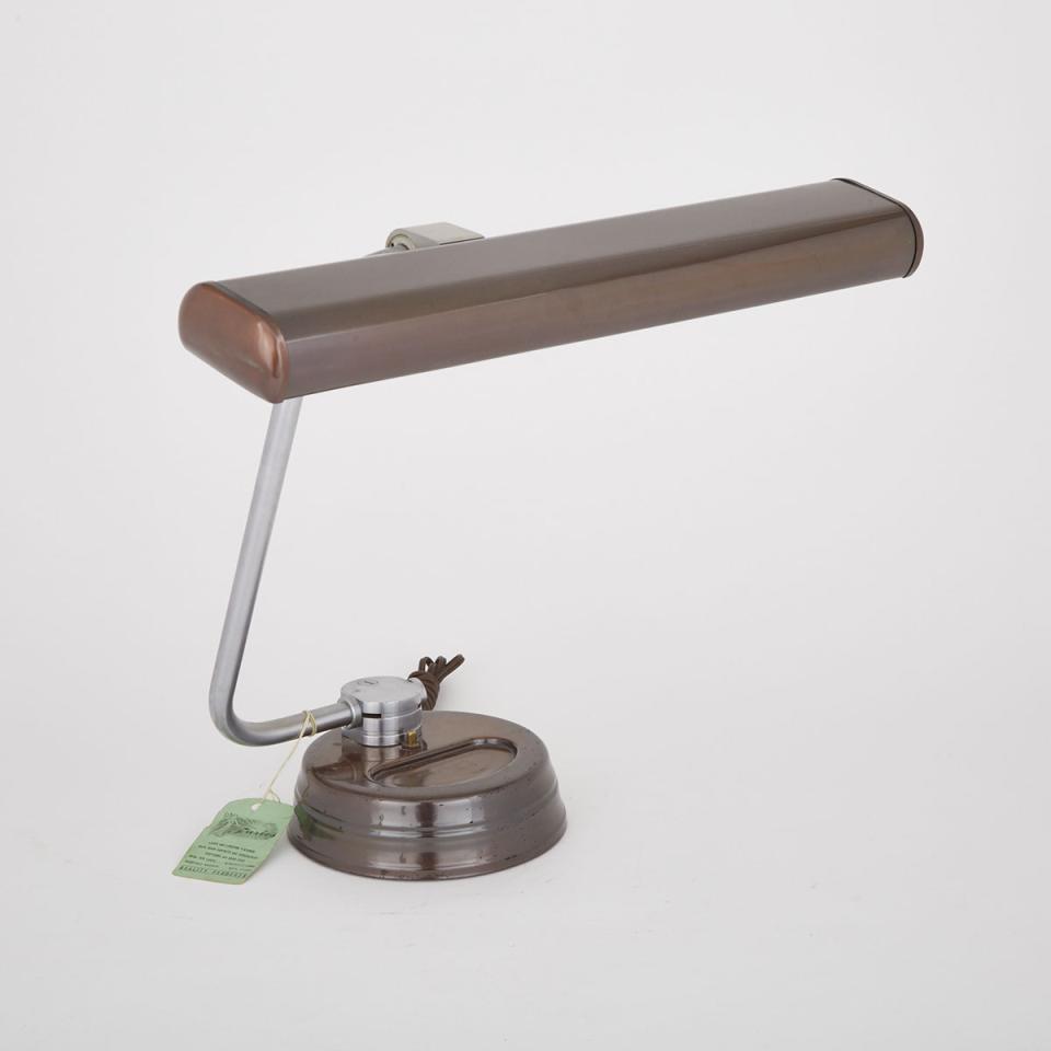 Lacquered Metal and Satin Chrome Desk Lamp, Faries Manufacturing Co. Decatur, Illinois, mid 20th century