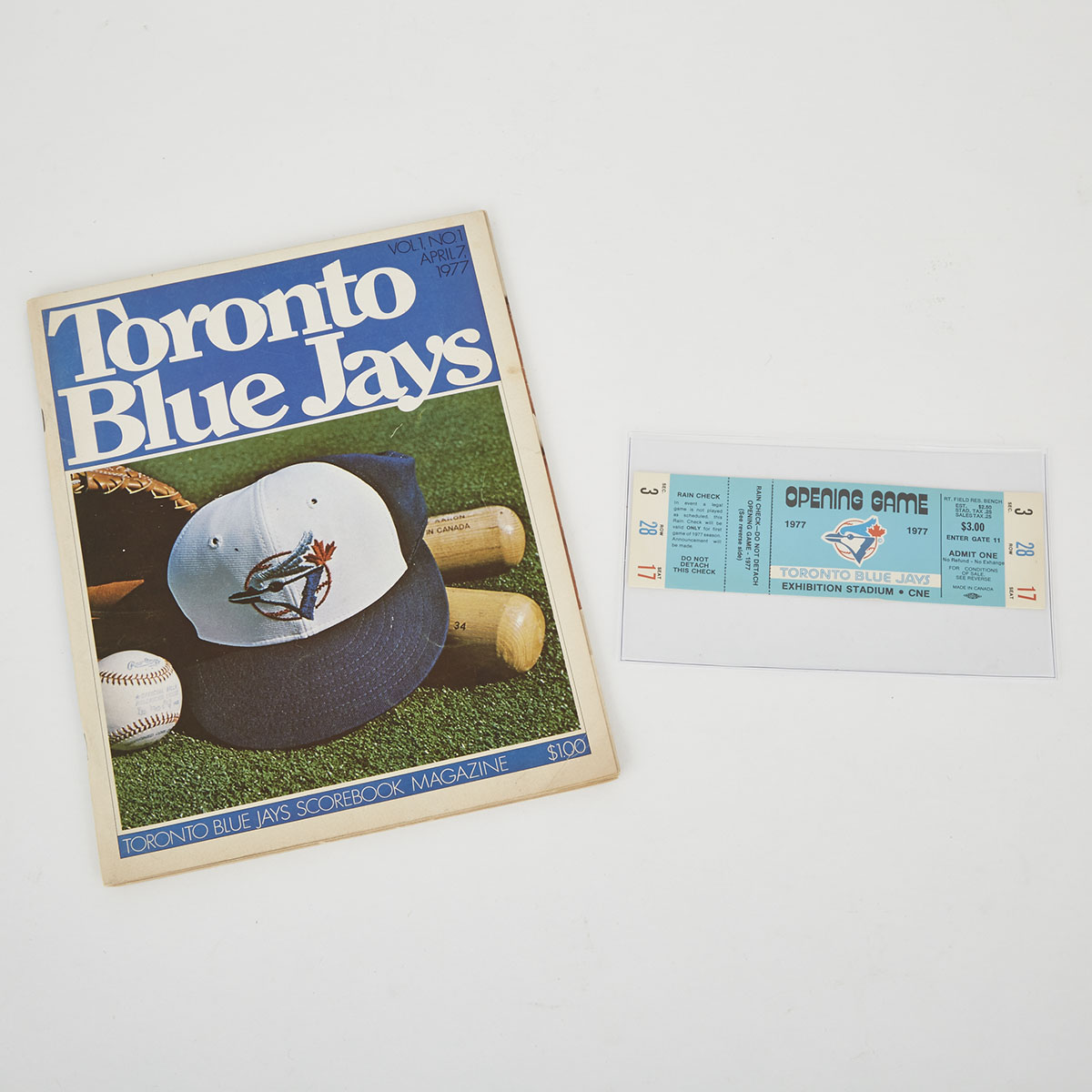 Toronto Blue Jays First Game Scorebook Magazine and Ticket, April 7, 1977