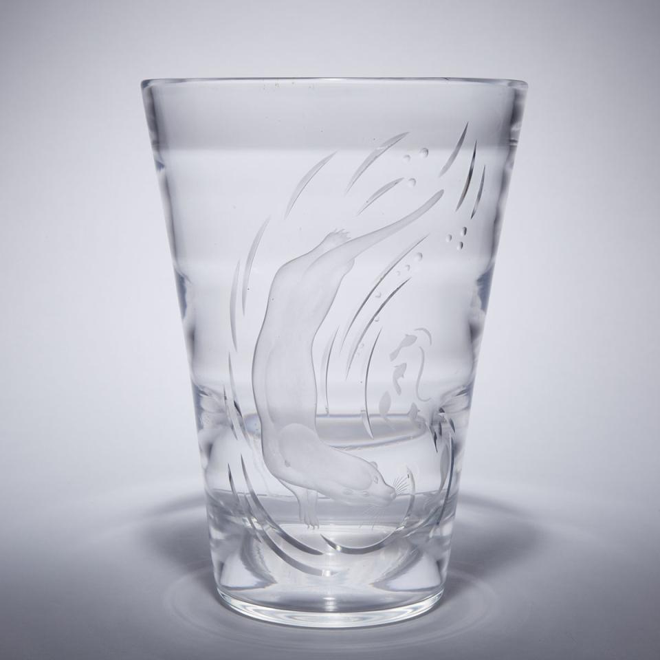 Stevens & Williams Engraved Glass ‘Otter’ Vase, E.E. Rowley, mid-20th century