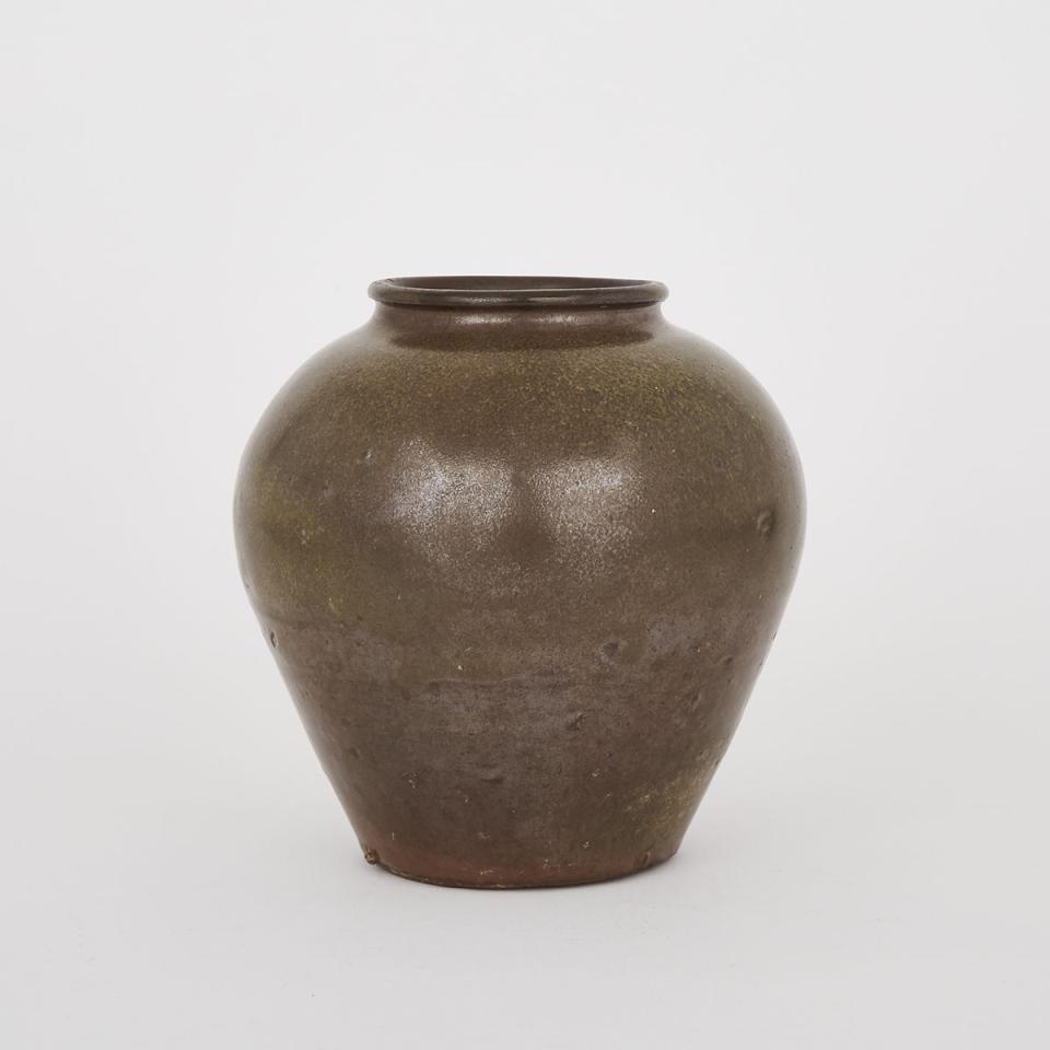 A Brown Glazed Storage Jar, Yuan/Song Dynasty