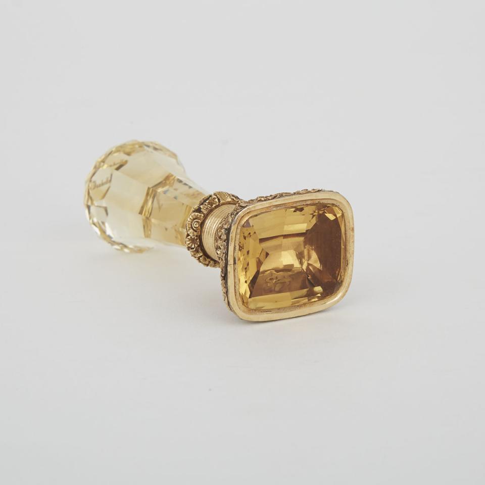 Early Victorian Gold Mounted Citrine Desk Seal, 2nd quarter, 19th century