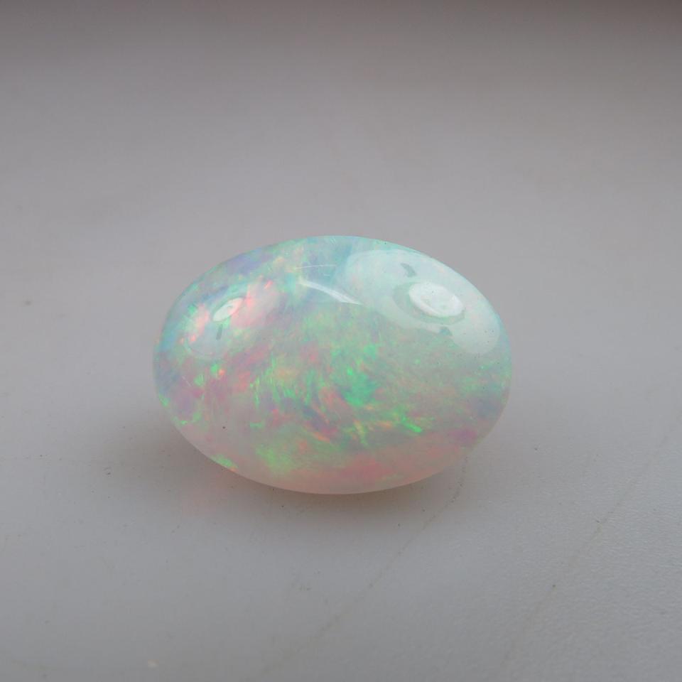 Oval opal cabochon (12.76ct.)