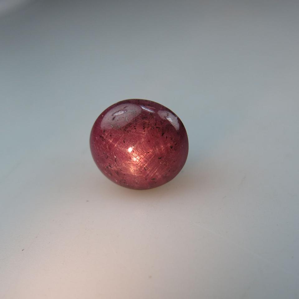 Round star ruby cabochon (26.57ct.)
