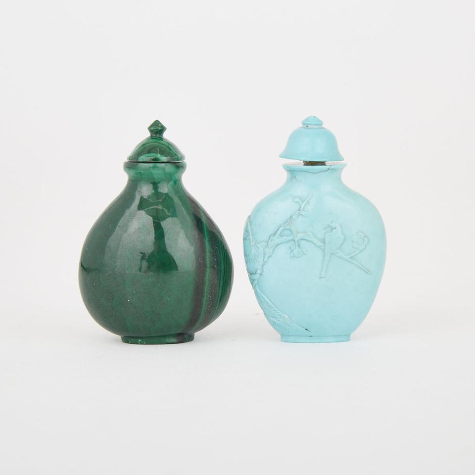 A Miniature Malachite Snuff Bottle and a Miniature Turquoise Snuff Bottle, Early 20th Century