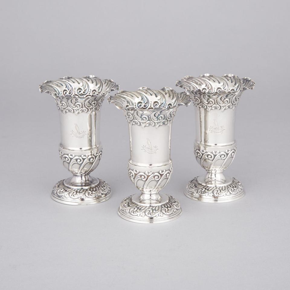 Set of Three Late Victorian Silver Small Vases, Fenton Bros., Sheffield, 1897