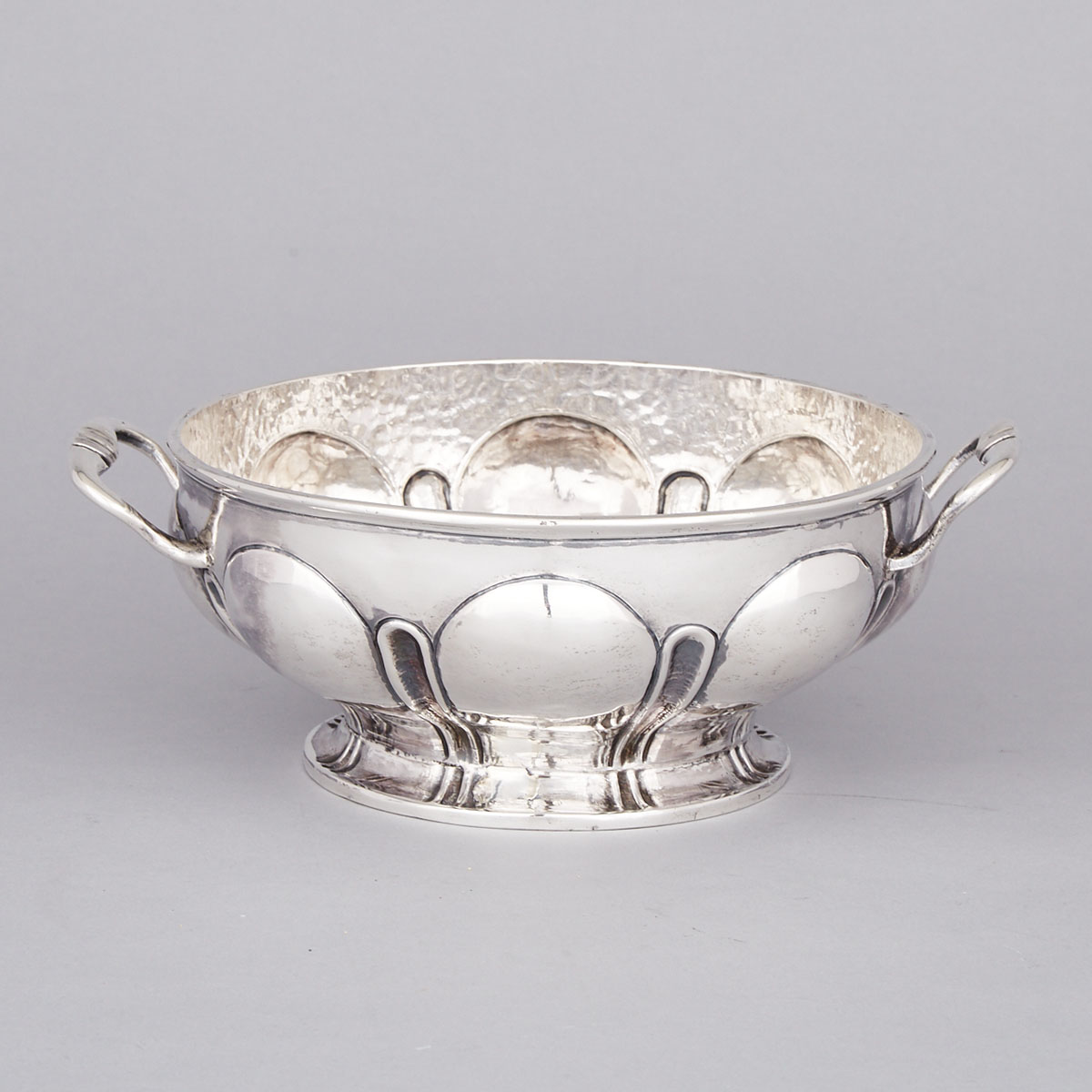 Mexican Silver Two-Handled Bowl, Plateria Mendoza, Mexico City, 20th century