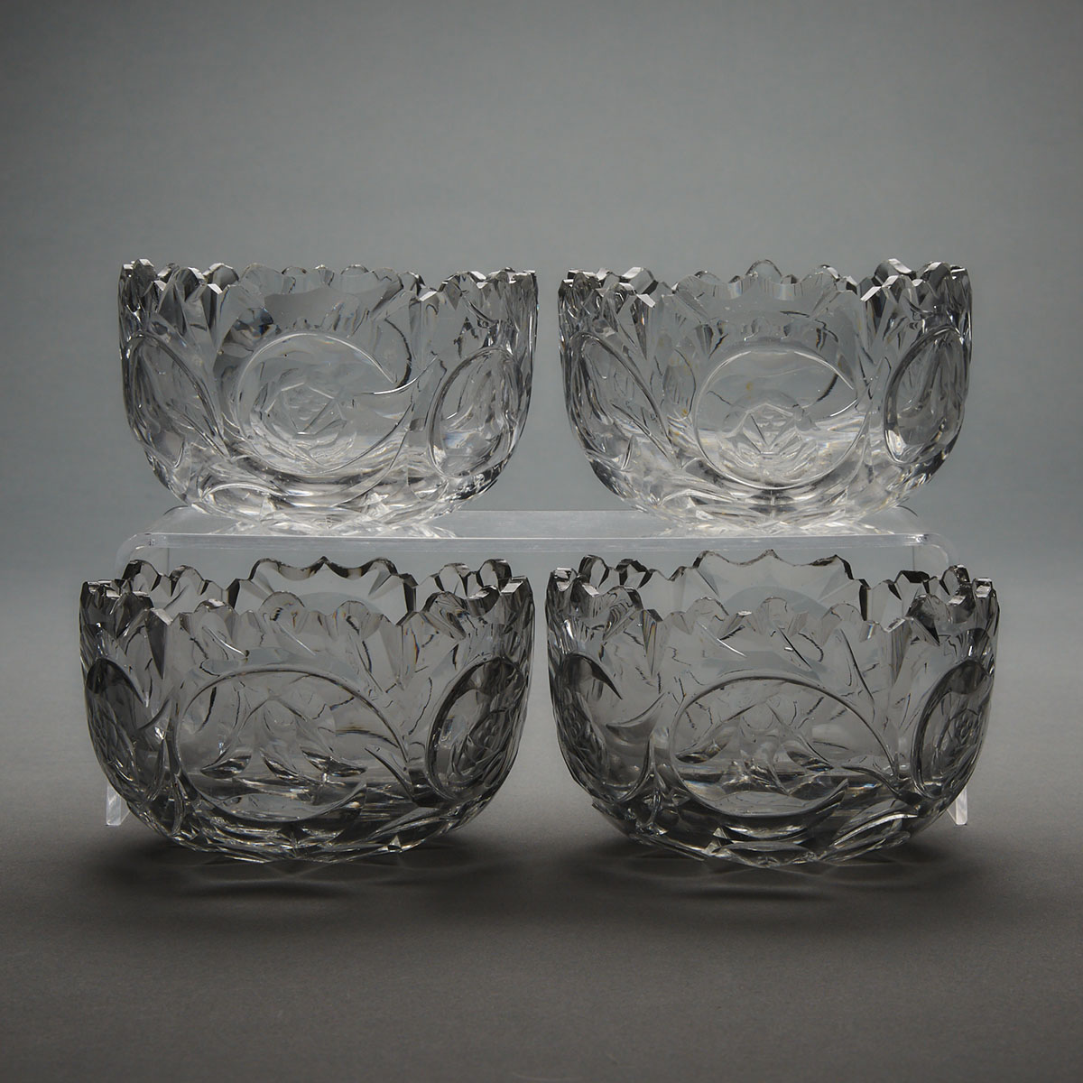 Four Anglo-Irish Cut and Moulded Glass Finger Bowls, early 19th century