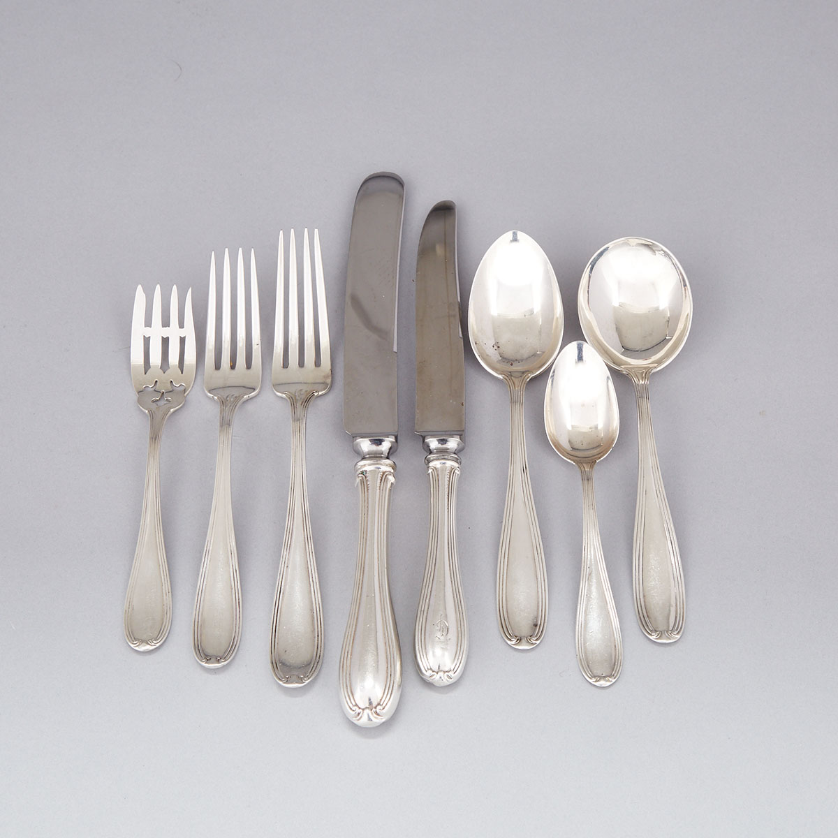 Canadian Silver ‘Stratford’ Pattern Flatware Service, Roden Bros., Toronto, Ont., early 20th century