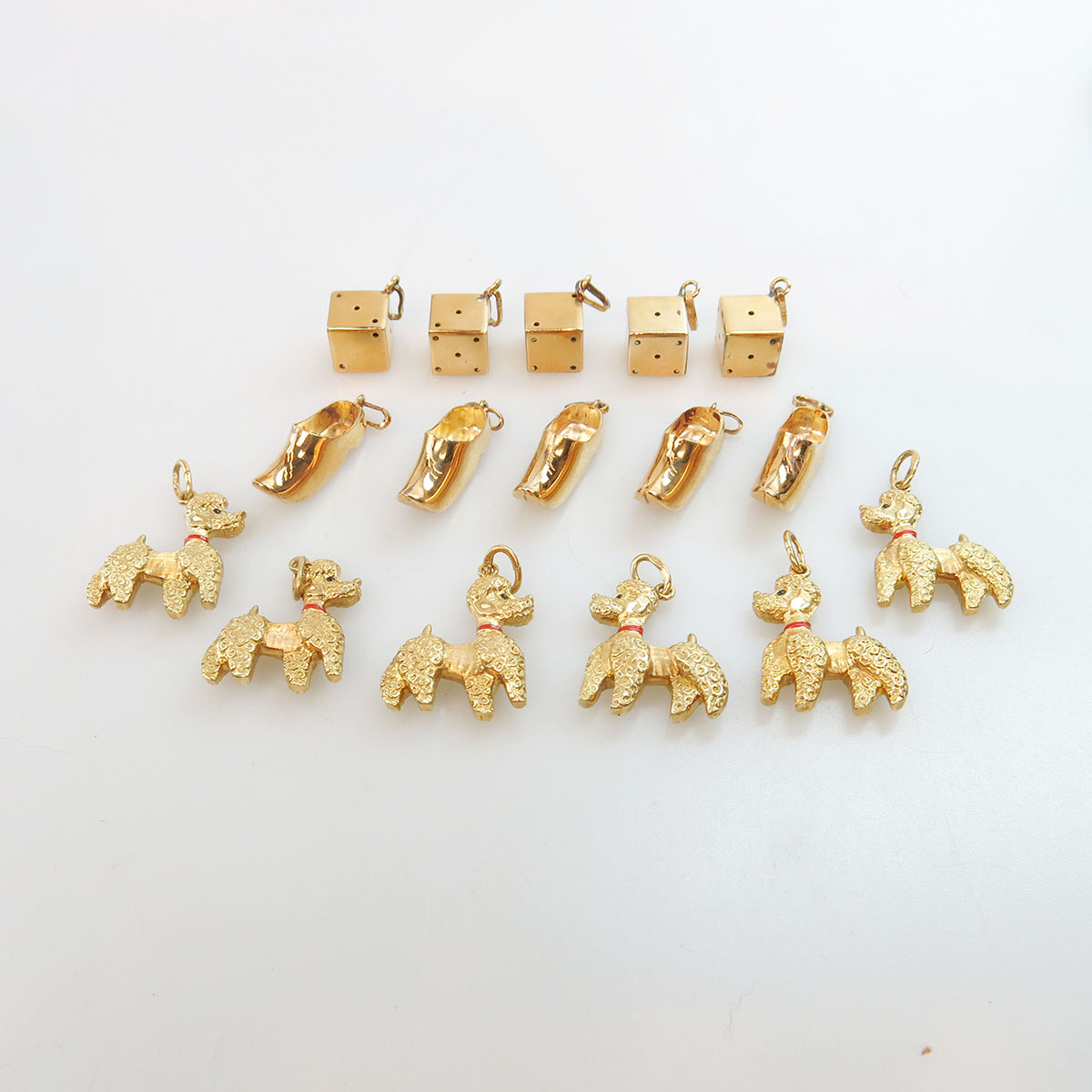 16 Various 18k Yellow Gold Charms