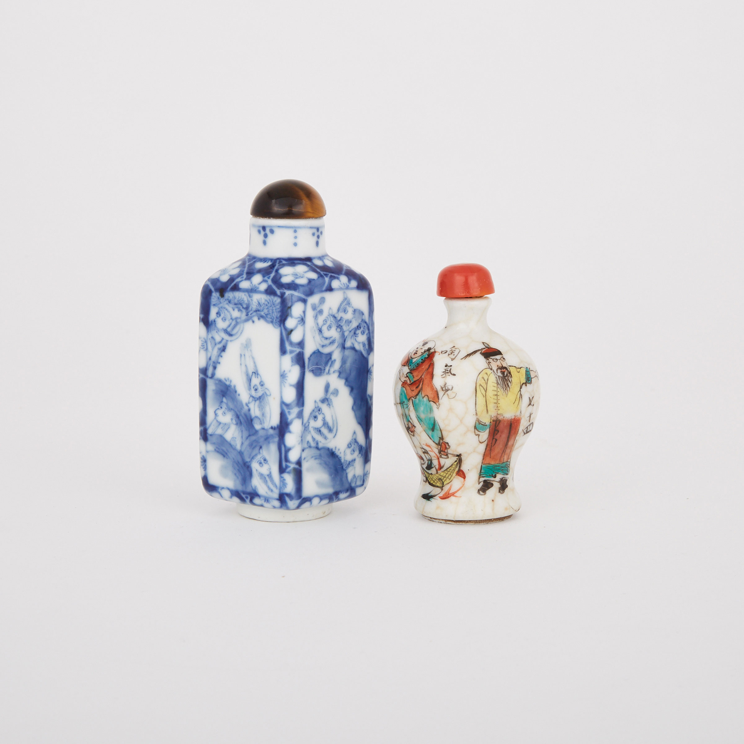 Two Porcelain Snuff Bottles, 19th/20th Century