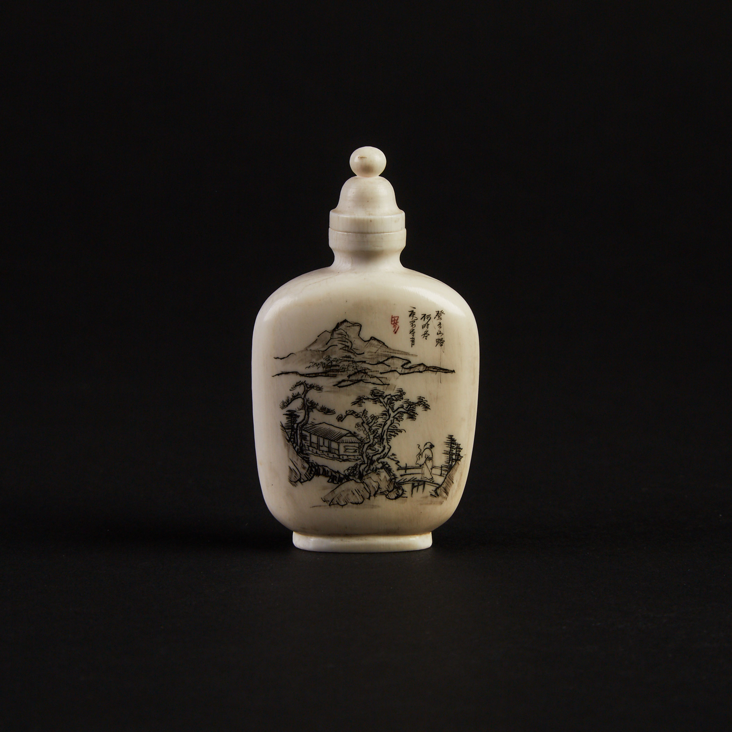 An Ivory Scrimshaw Snuff Bottle, Republic Period
