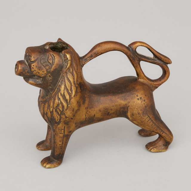 North German Gothic Bronze Lion Form Aquamanile, 15th century